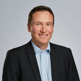 Prof. Tobias Düser