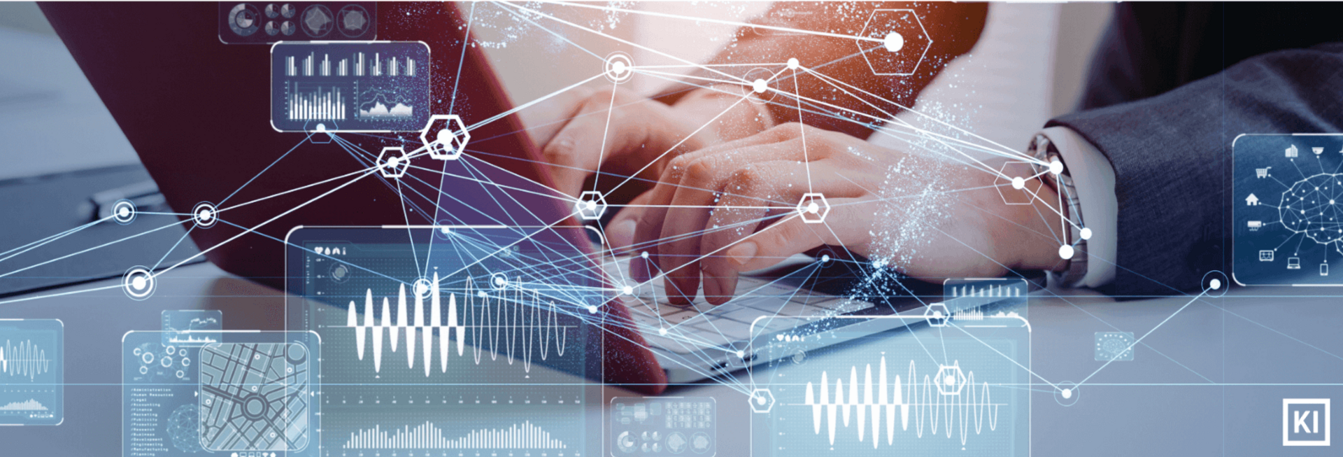 Person tippt auf Laptop, überlagert von digitalen Netzwerken, Diagrammen und Datenvisualisierungen.