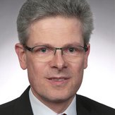 Dr. Martin Czaske