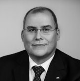 Prof. Uwe Dieter Grebe Prof. Uwe Dieter Grebe