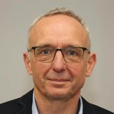 Dipl.-Ing. Henning Borchers Dipl.-Ing. Henning Borchers