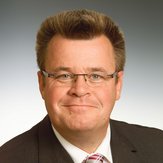 Dr. Andreas Weber Dr. Andreas Weber