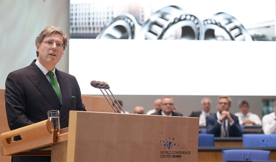 Referent am Rednerpult